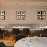 INNSiDE by Meliá Braga Centro Hotel 4*