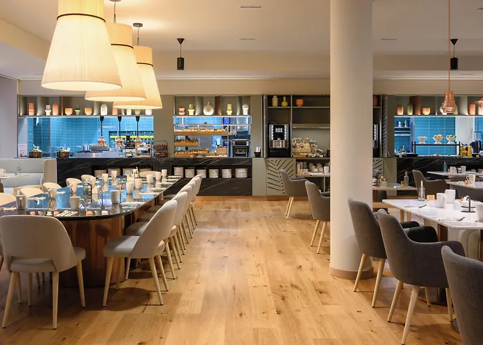 Hotel Innside By Meliá Centro 4*